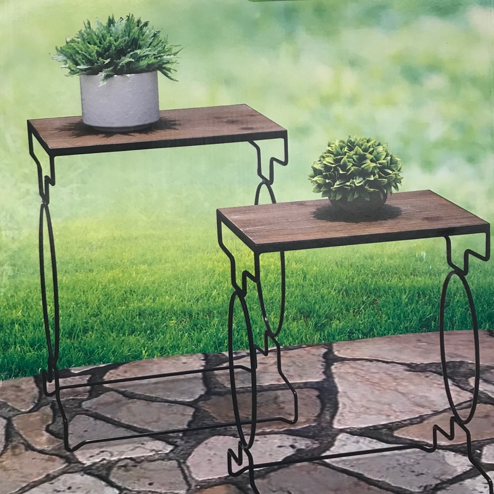 Garden table